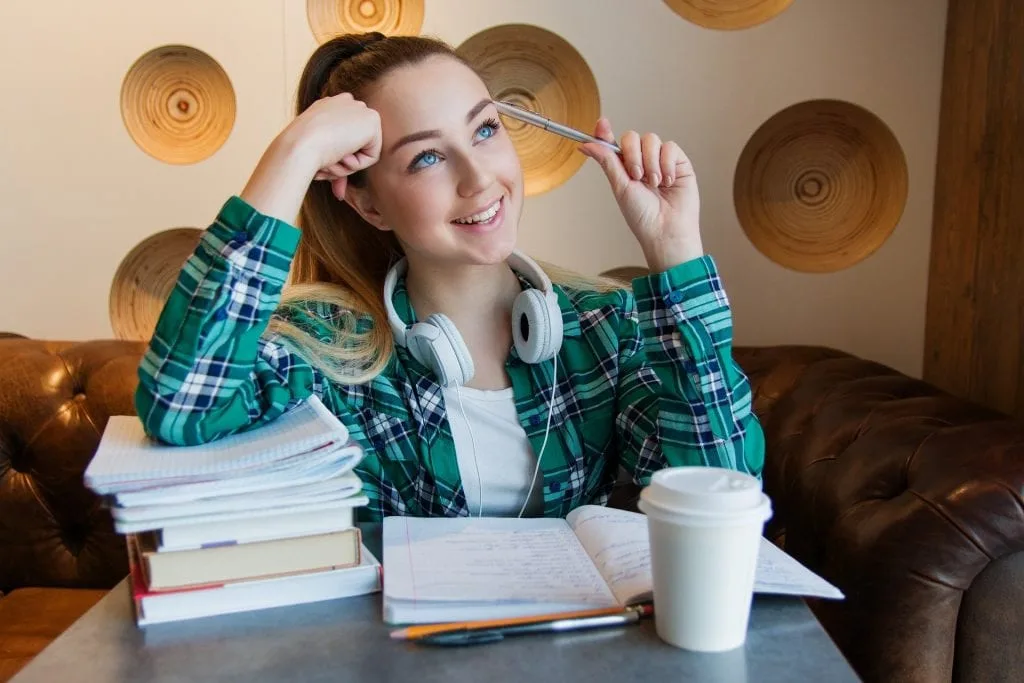 175 Examples of Good Research Paper Topics