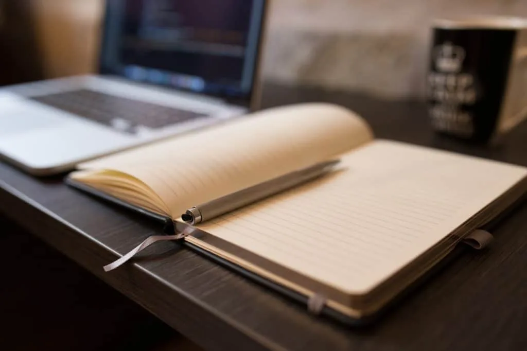 What Should You Copy from Textbooks When Notetaking