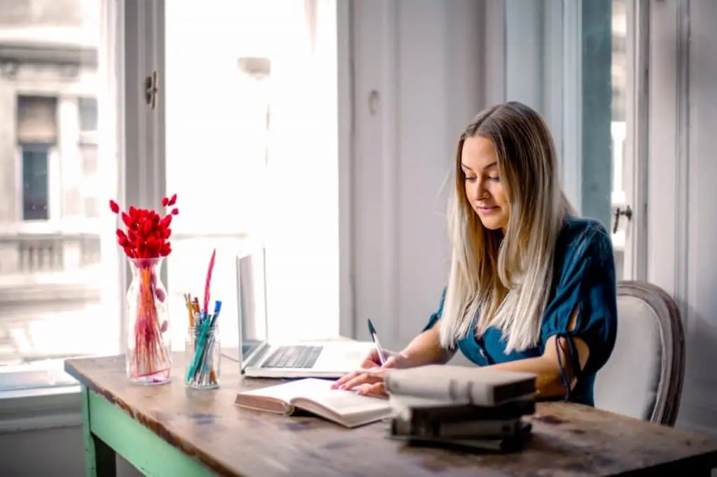 5 Reading Habit Hacks