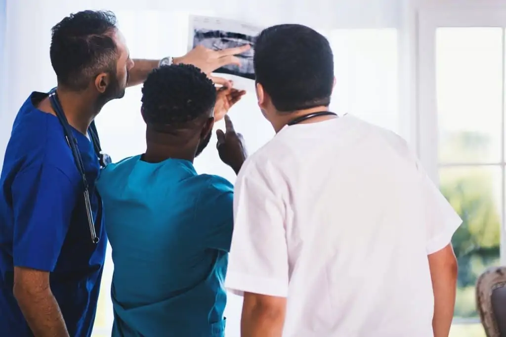 How Much Doctors Make During Residency?