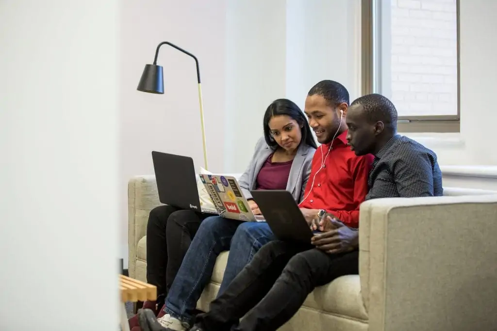 Why is Getting Good Grades in College Important?